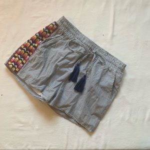 Pattern shorts